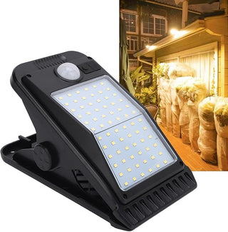 Lampa solara portabila pe clips